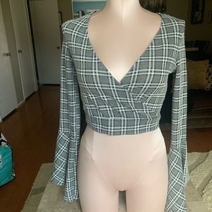 Bell sleeved crop top